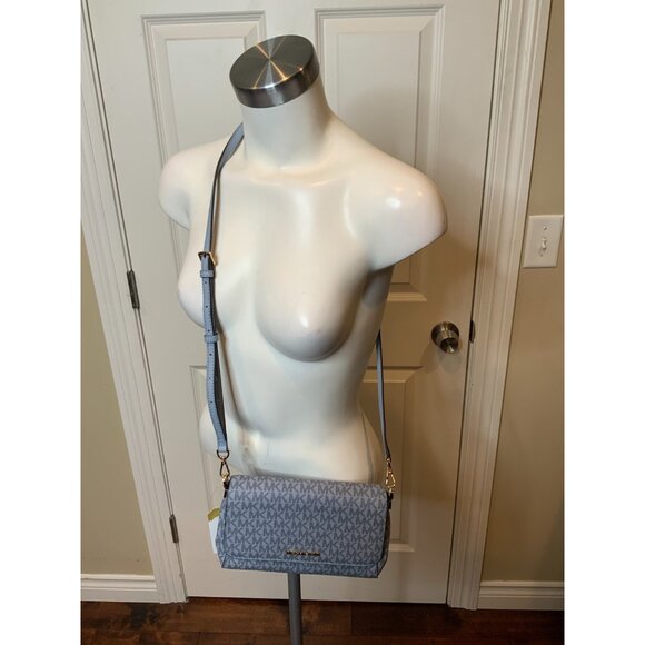 Michael Kors Light Blue Jet Set Logo Crossbody Bag Purse - Picture 2 of 8